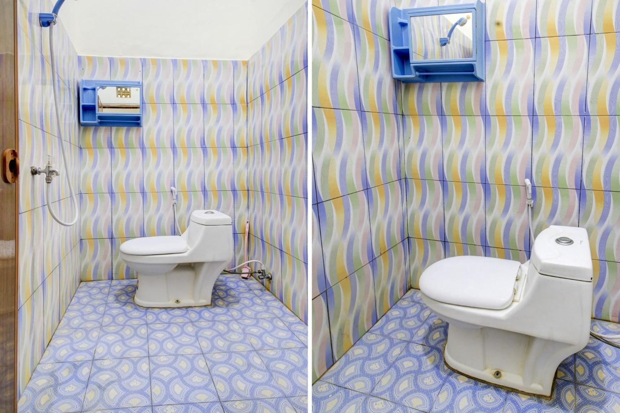 Oyo 90725 Zeevanna Guest House Syariah Кедири Екстериор снимка